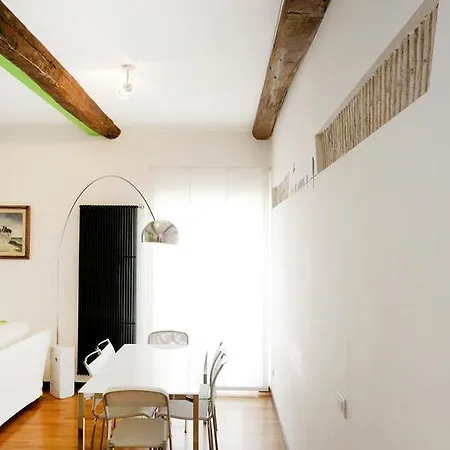 Apartment Frattina *