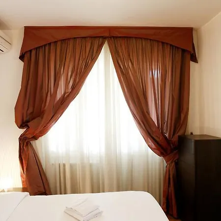 Frattina * Rome